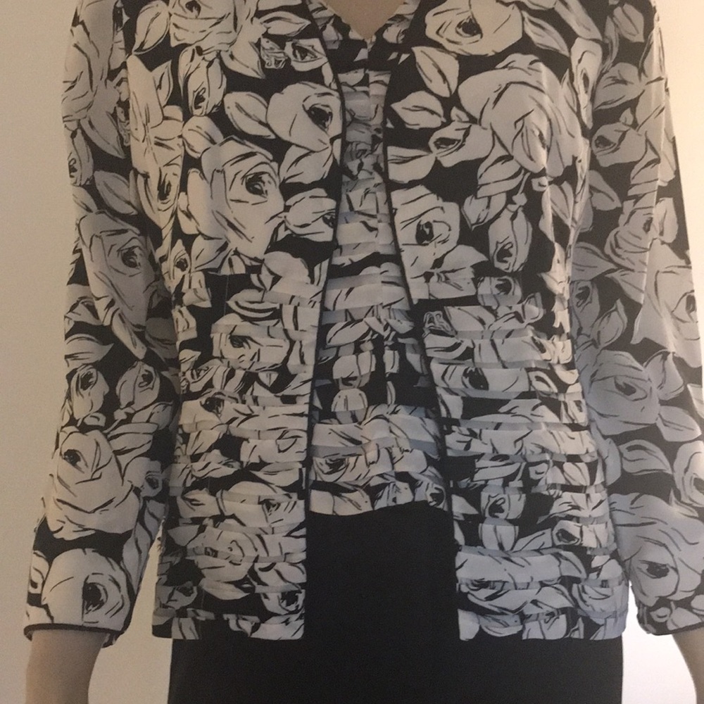 Carlisle 2 piece. Sleeveless top & long sleeve jacket